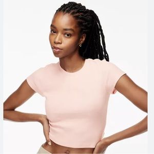 Aritzia Wilfred size xs Light pink ribbed tee shirt